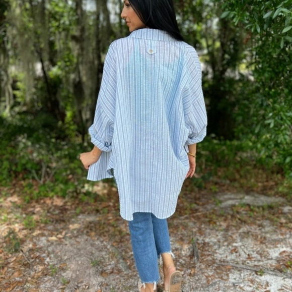 Nwt Boutique Brand lightweight button down shacket - Picture 7 of 9